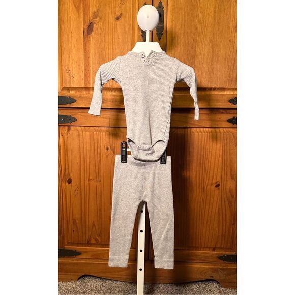 Jamie‎ Kay Matching Ribbed Set​ - Picture 1 of 7